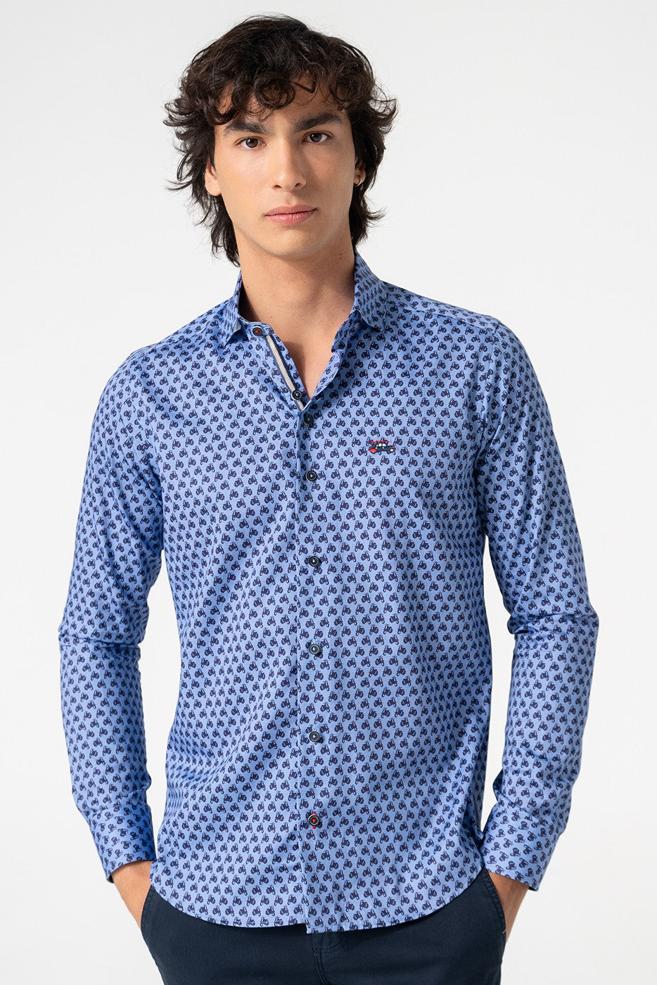 Camisa hombre estampado vespas en tonos azules