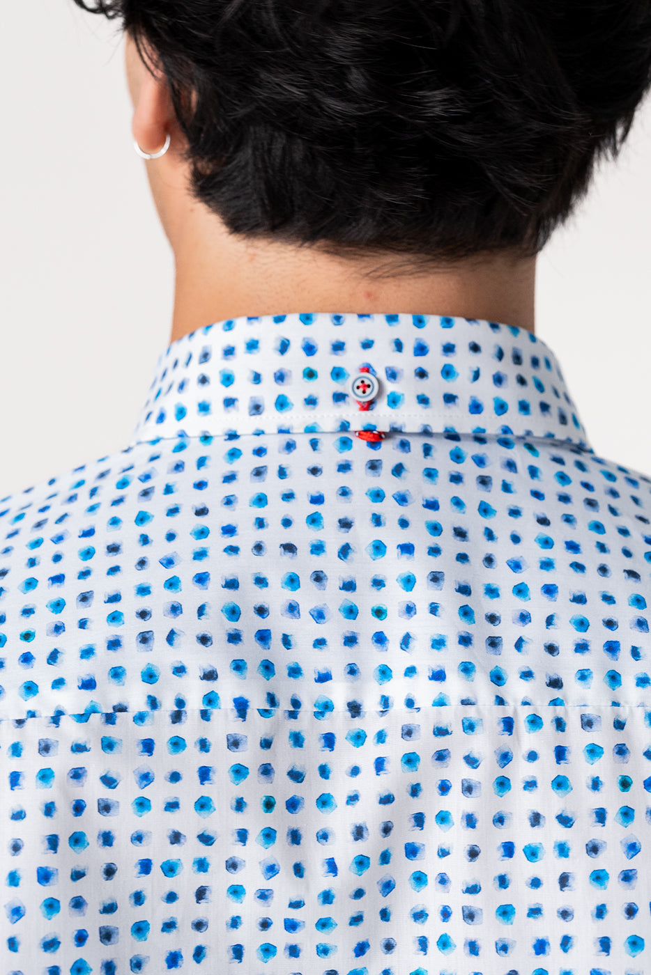 Camisa estampado puntos azules hombre