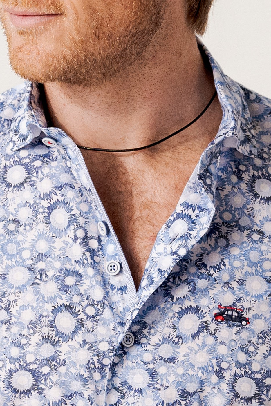 Camisa manga corta regular fit girasoles azules