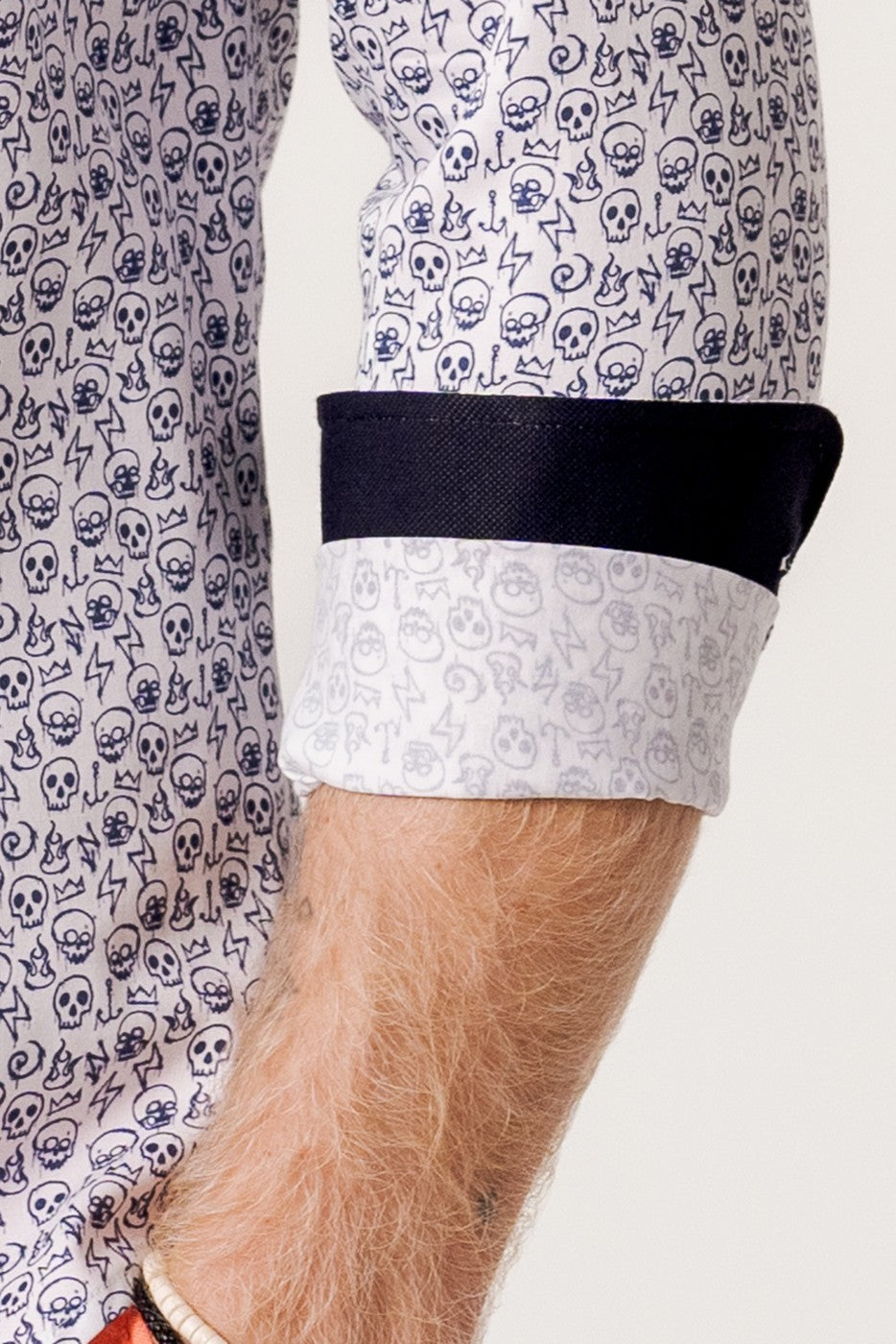 Camisa estampada hombre graffiti calaveras marino