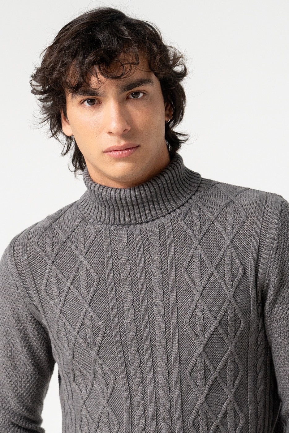 Jersey punto cuello alto gris