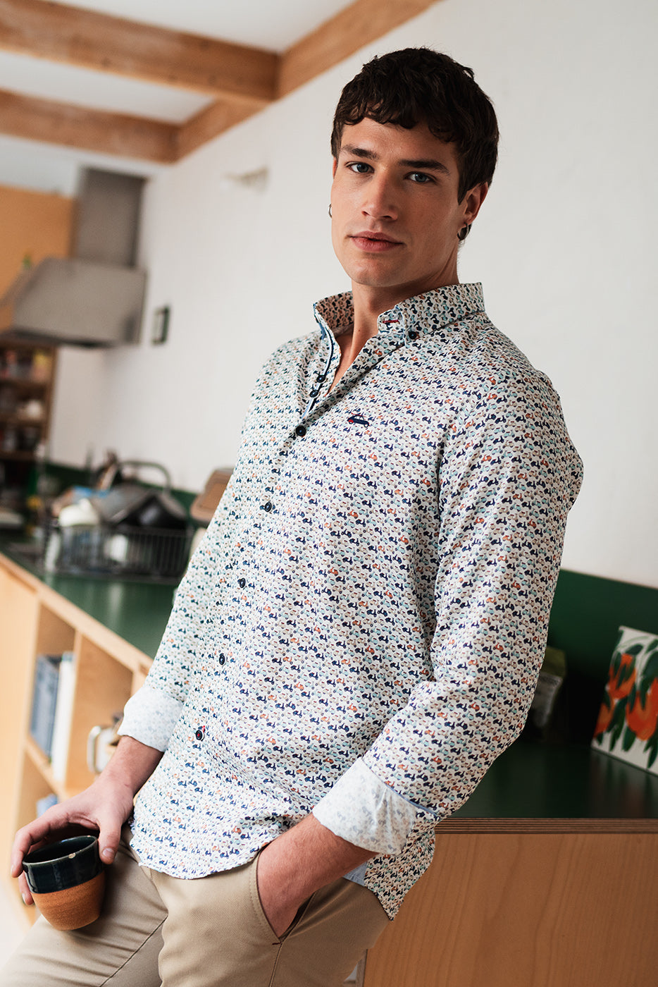 Camisa estampado scooters multicolor hombre